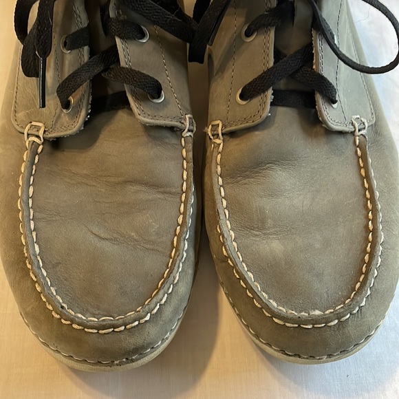 Ugg Casual Shoes Men’s Size 10.5 Medium Gray Leather Comfort Ankle High - Picture 7 of 12